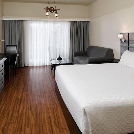 Samuels Boutique Hotel Goderich Eksteriør bilde